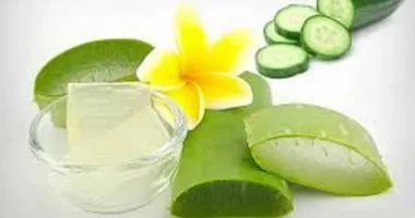 وصفة طبيعية لتحضير جل الخيار لتفتيح البشرة تحت العين