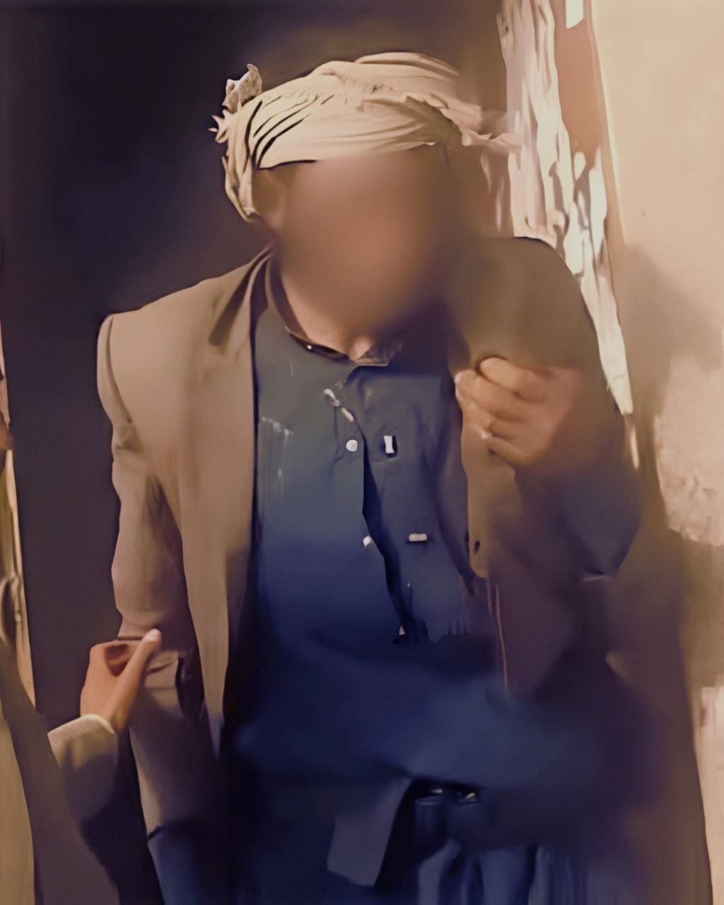 القبض على متهم بقتل سيدة ستينية في مديرية خارف بمحافظة عمران