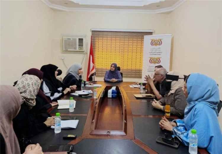 عدن.. بحث آليات تطوير البرامج الموجهة للنساء في المحافظات اليمنية